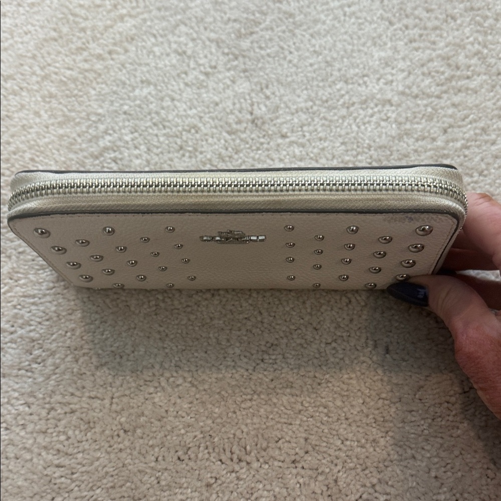 Coach Zippered Ivory Wallet with Metallic Accents - Picture 4 of 7